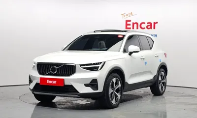 Volvo XC40 · 2025 год
