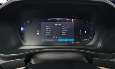 Volvo XC40 2025, 20294 км, за 27504.27 USD - фото 8