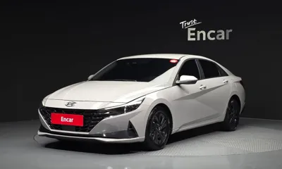 Hyundai Avante · 2023 год
