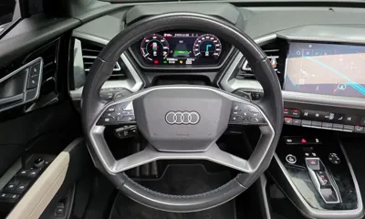 Audi Q4 e-tron 2022, 119596 км, за 20350.18 USD - фото 13