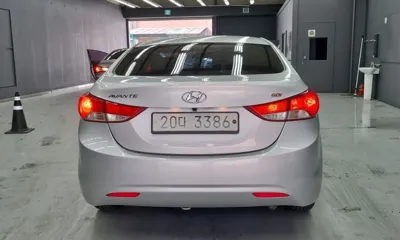 Hyundai Avante 2013, 59135 км, за 3818.03 USD - фото 4