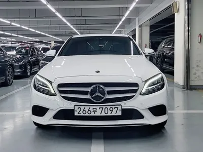 Mercedes-Benz C-Class 2020, 75387 км, за 19509.51 USD