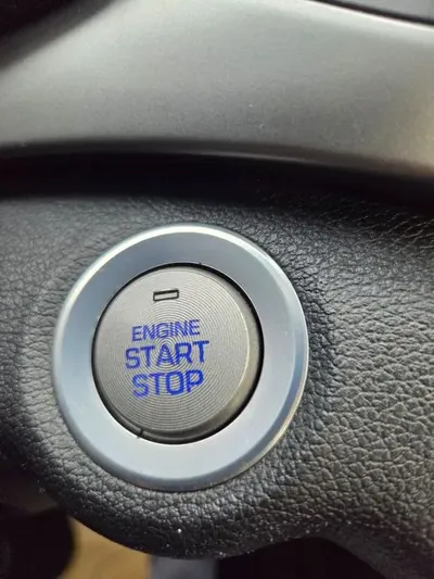 Hyundai Avante 2016, 104000 км, за 5448.34 USD - фото 19