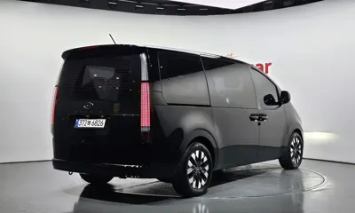 Hyundai Staria 2022, 145686 км, за 15698.89 USD