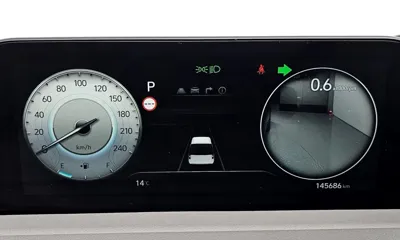 Hyundai Staria 2022, 145686 км, за 15698.89 USD - фото 8