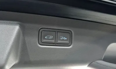Hyundai Staria 2022, 145686 км, за 15698.89 USD - фото 20