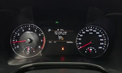 Kia K3 2023, 66899 км, за 50641.38 USD - фото 8