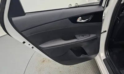 Kia K3 2023, 66899 км, за 50641.38 USD - фото 25