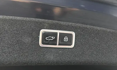 Genesis G80 2021, 115219 км, за 17322.48 USD - фото 20