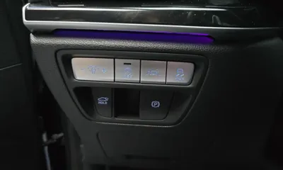 Genesis G80 2021, 115219 км, за 17322.48 USD - фото 28