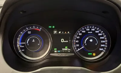 Hyundai Grandeur 2016, 124891 км, за 5846.03 USD - фото 8