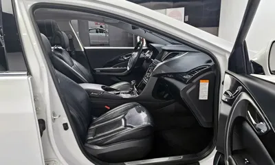 Hyundai Grandeur 2016, 124891 км, за 5846.03 USD - фото 10