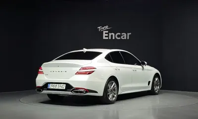 Genesis G70 2025, 7435 км, за 24442.56 USD