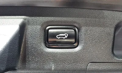 Hyundai Santafe 2019, 120505 км, за 11655.92 USD - фото 37