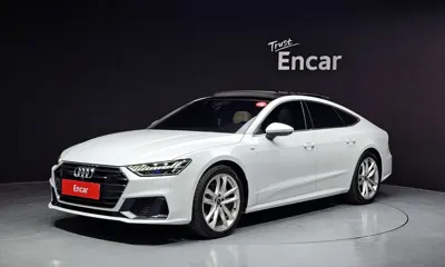 Audi A7 · 2022 год