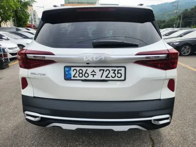 Kia Seltos 2023, 14400 км, за 14689.72 USD