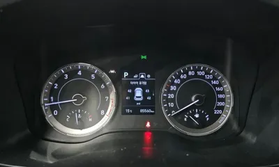 Hyundai Venue 2020, 85560 км, за 9120.53 USD - фото 8