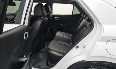 Hyundai Venue 2020, 85560 км, за 9120.53 USD - фото 11