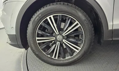 Volkswagen Tiguan 2018, 168273 км, за 11388.94 USD