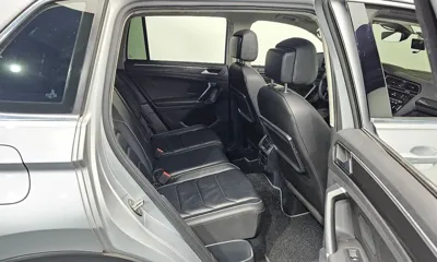 Volkswagen Tiguan 2018, 168273 км, за 11388.94 USD - фото 12