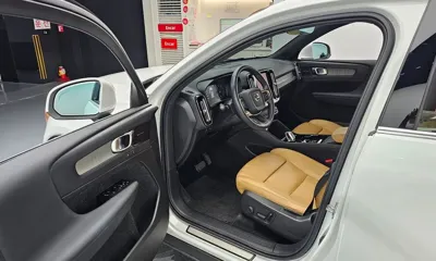 Volvo XC40 2021, 97342 км, за 17876.87 USD - фото 10