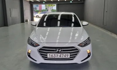 Hyundai Avante 2018, 99602 км, за 5139.22 USD