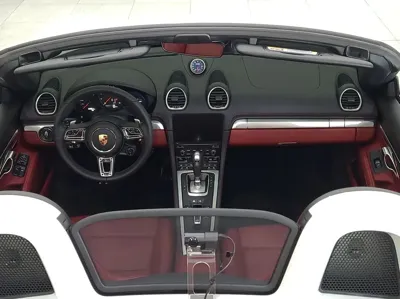 Porsche 718 2024, 20900 км, за 79427.6 USD - фото 7