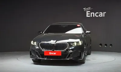 BMW 5-Series 2026, 9183 км, за 73445.29 USD