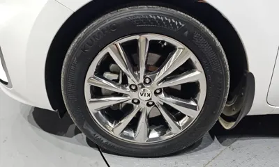 Kia Canival 2019, 117740 км, за 10241.16 USD