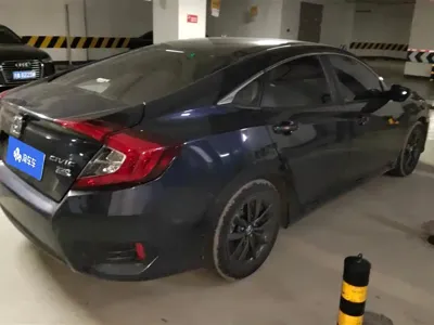 Honda Civic 2020, 104700 км, за 9122.84 USD