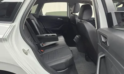 Volkswagen Jetta 2024, 5390 км, за 19404.82 USD - фото 11