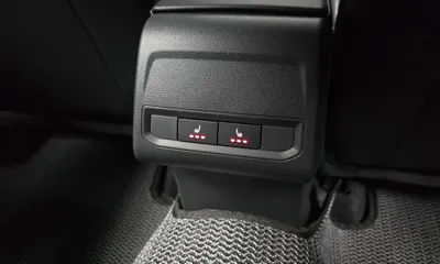 Volkswagen Jetta 2024, 5390 км, за 19404.82 USD - фото 28