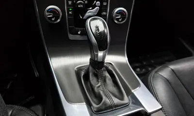 Volvo S60 2015, 110438 км, за 3938.56 USD - фото 9