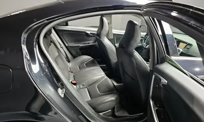 Volvo S60 2015, 110438 км, за 3938.56 USD - фото 12
