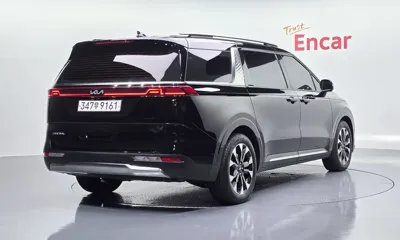 Kia Canival 2023, 67799 км, за 17239.15 USD