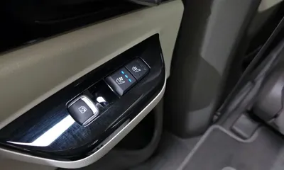 Kia Canival 2023, 67799 км, за 17239.15 USD - фото 28