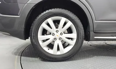 ChevroletGMDaewoo Captiva 2013, 177758 км, за 2539.56 USD
