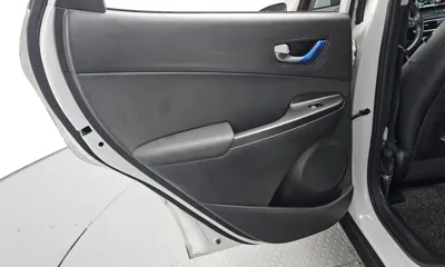 Hyundai Kona 2020, 79050 км, за 12493.4 USD - фото 25