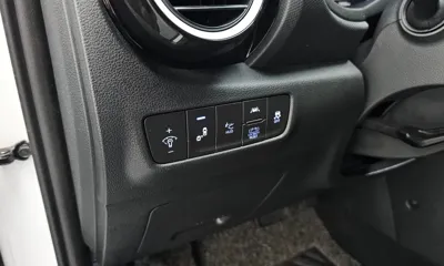 Hyundai Kona 2020, 79050 км, за 12493.4 USD - фото 28