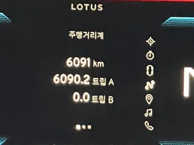 Lotus Emira 2024, 6491 км, за 63607.72 USD - фото 8