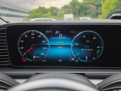 Mercedes-Benz GLE-Class 2021, 94000 км, за 33177.23 USD - фото 8