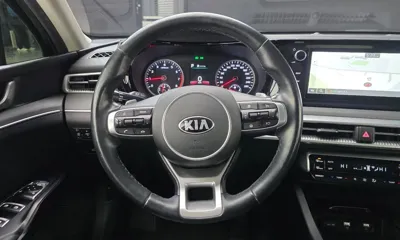 Kia K5 2021, 115053 км, за 10174.61 USD - фото 13