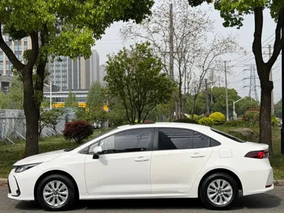 Toyota Corolla 2020, 120000 км, за 7916.27 USD