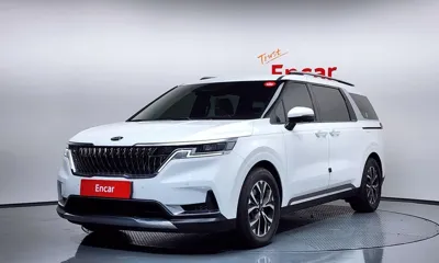 Kia Canival · 2021 год