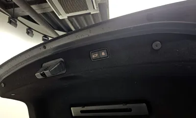 Genesis G90 2019, 139769 км, за 20680.54 USD - фото 20