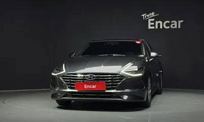 Hyundai Sonata 2022, 167768 км, за 8336.62 USD