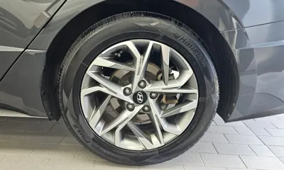 Hyundai Sonata 2022, 167768 км, за 8336.62 USD - фото 21