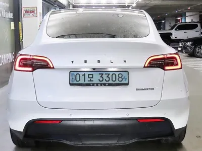 Tesla Model Y 2021, 79594 км, за 21302.94 USD