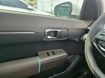 Kia EV4 2026, 1321 км, за 7850.86 USD - фото 8