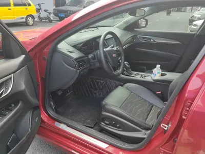 Cadillac ATS-L 2017, 110000 км, за 7534.51 USD